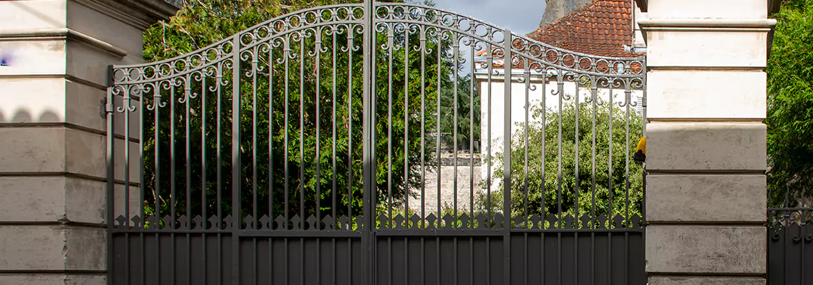 Wooden Swing Gate Repair in Fort Pierce, FL